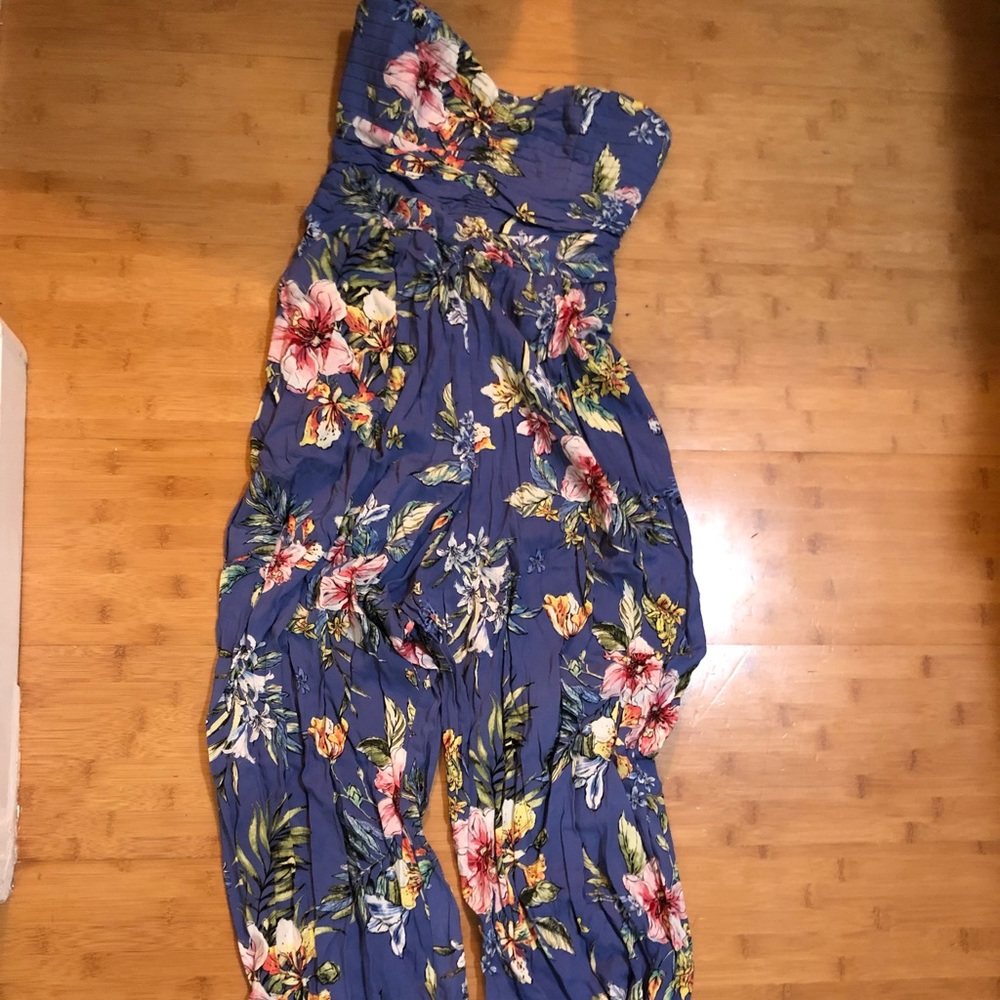 Hawaiian Floral Strapless Romper